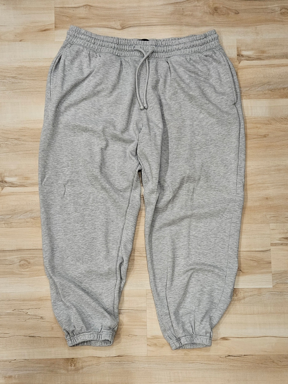 H&M Men's Light Gray Elastic Cuff Sweatpants